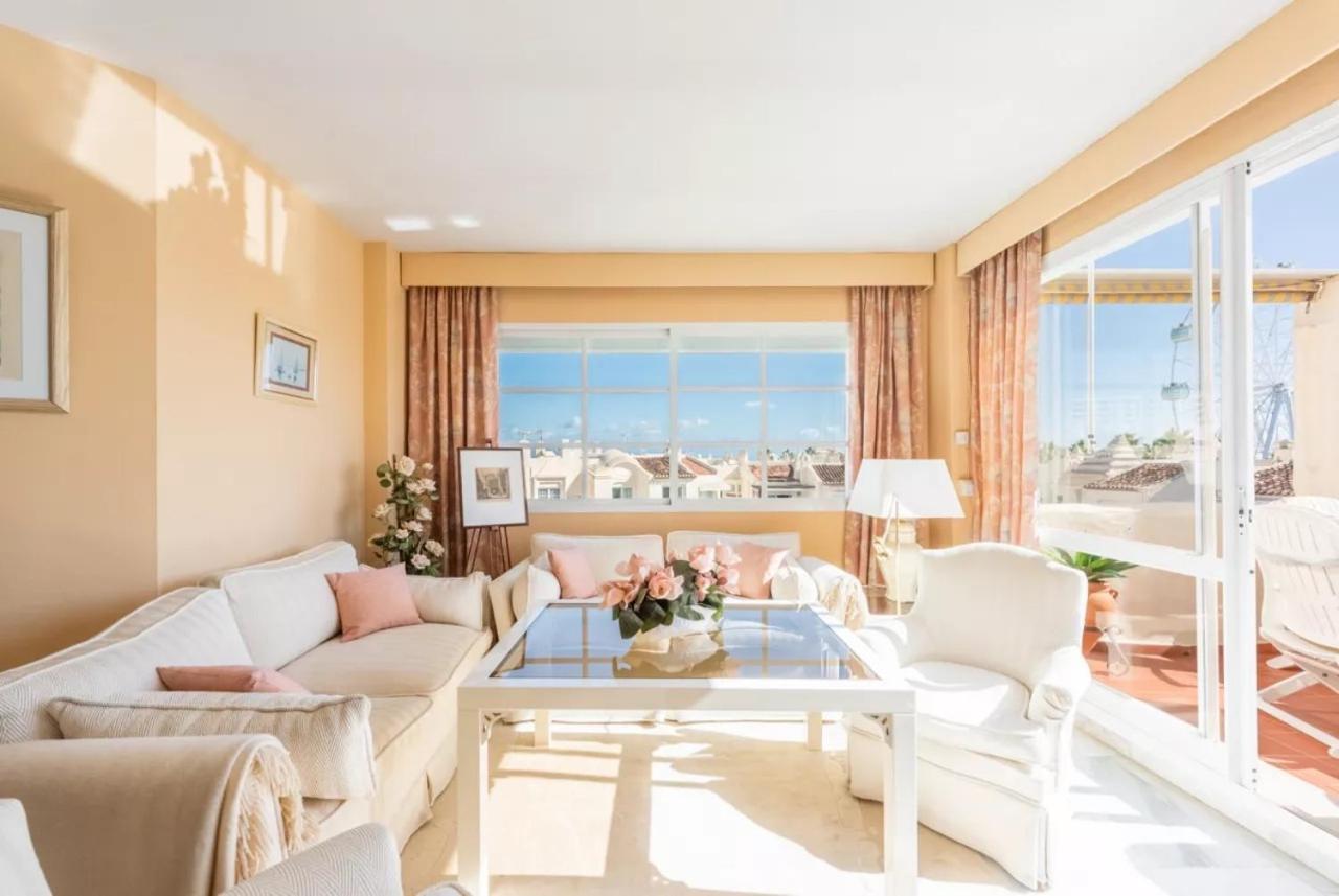 Marina Vistas - Puerto Marina Apartment เบนัลมาเดนา ภายนอก รูปภาพ