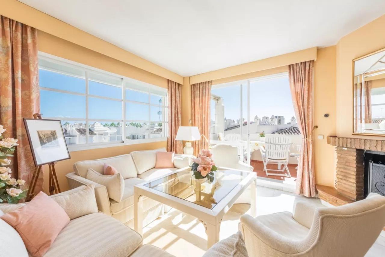 Marina Vistas - Puerto Marina Apartment เบนัลมาเดนา ภายนอก รูปภาพ